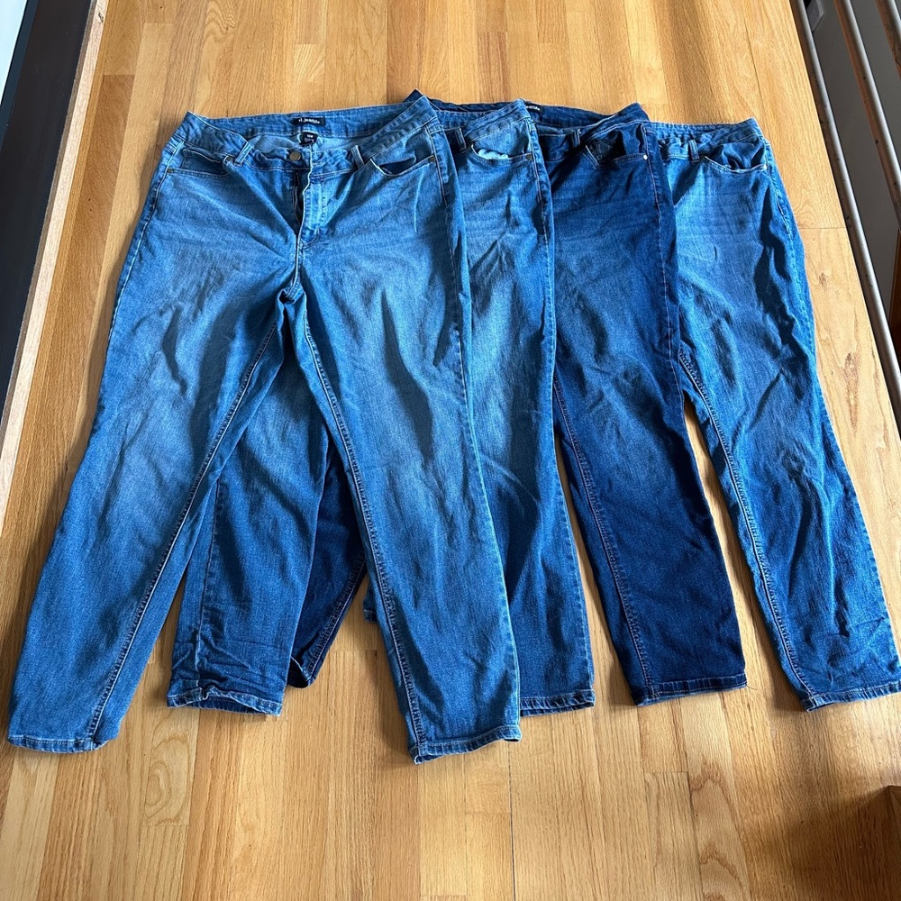 D Jeans Size 18- 4 pairs and Lee Riders Size 18- 1 pair